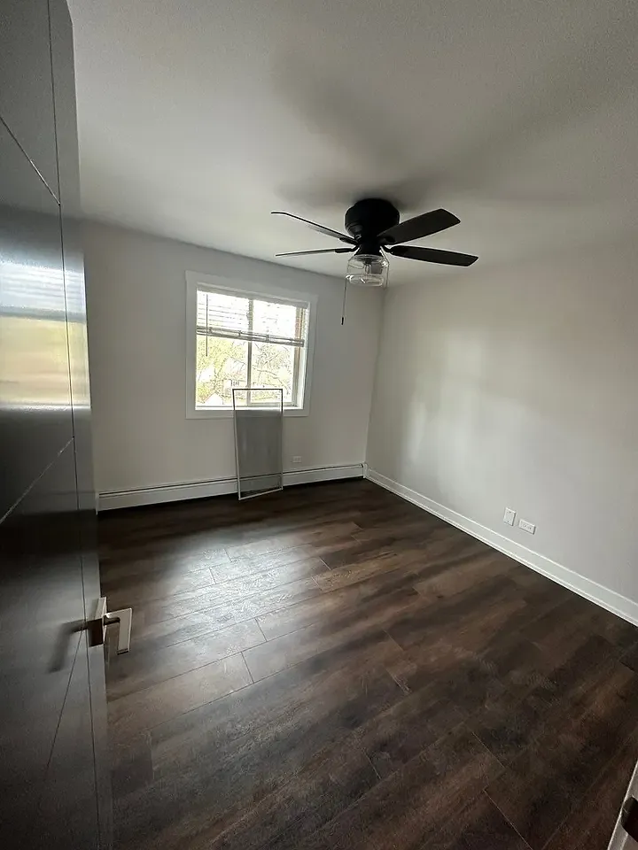 2 bed, $1,900 — Photo 2