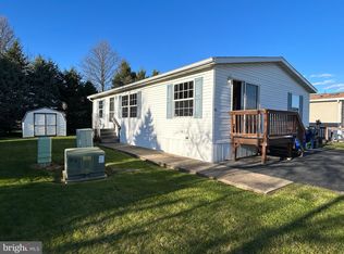 113 Lilly Dr, Ephrata, PA 17522