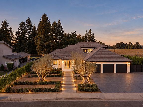 3rd image of 609 Bing Way