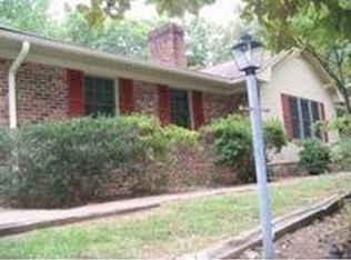 1166 Skyline Dr, Asheboro, NC 27205