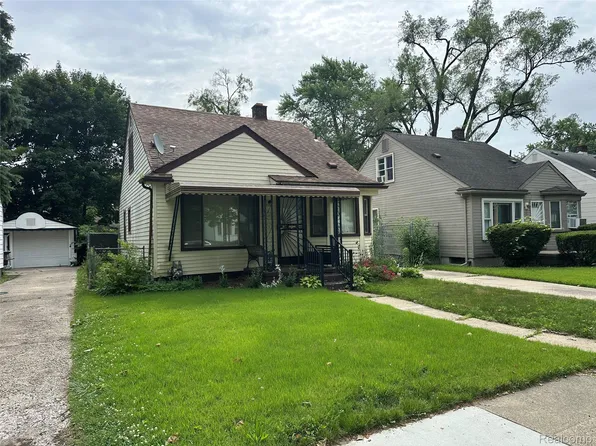 18618 Gilchrist St, Detroit, MI 48235