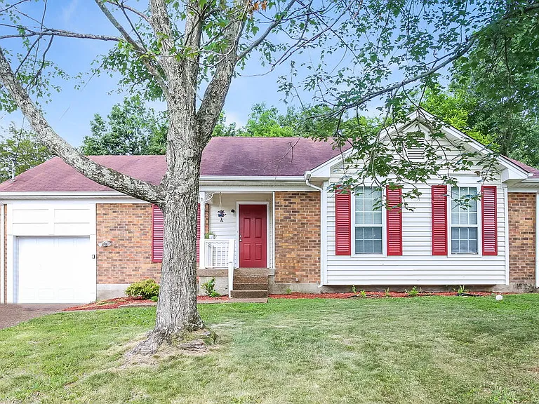3621 Arcadia Cir — Photo 1