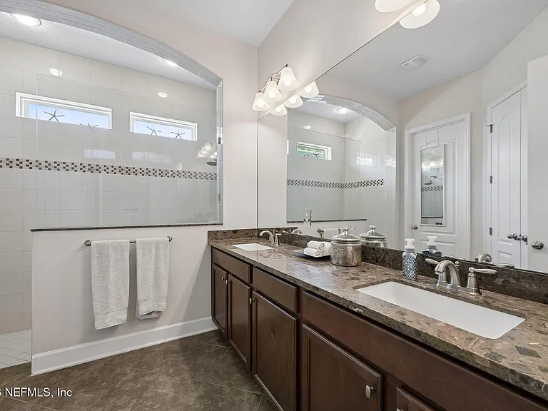 45 Tamarac Ave — Photo 24