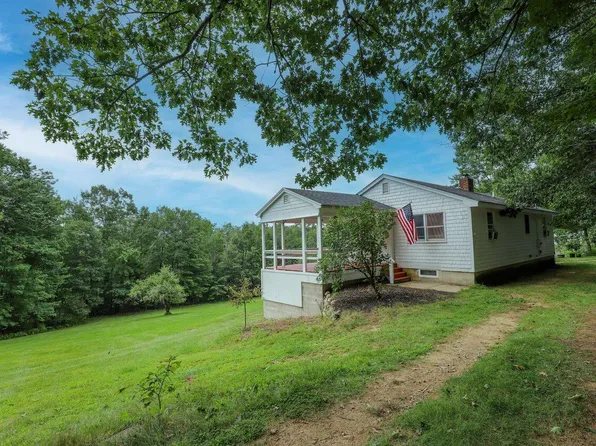 47 Banks Road, Parsonsfield, ME 04047