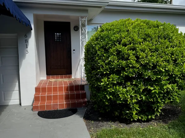6815 SW 28th Ter, Miami, FL 33155