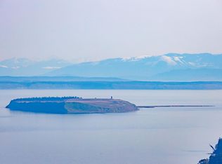 714 Doe Run Rd, Sequim, WA 98382