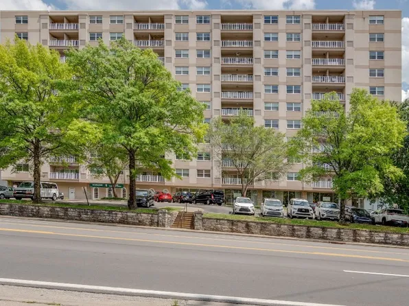 3415 W End Ave #504, Nashville, TN 37212