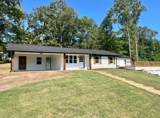 104 Golf Course Rd, Kosciusko, MS 39090