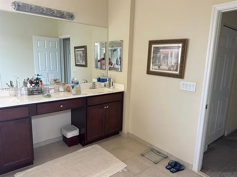 11770 SW 242nd Ter #A — Photo 14