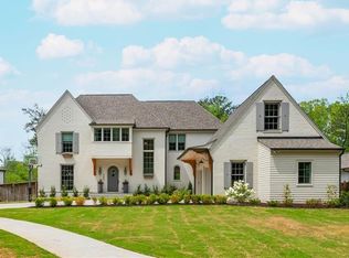 345 Roswell Farms Dr, Roswell, GA 30075