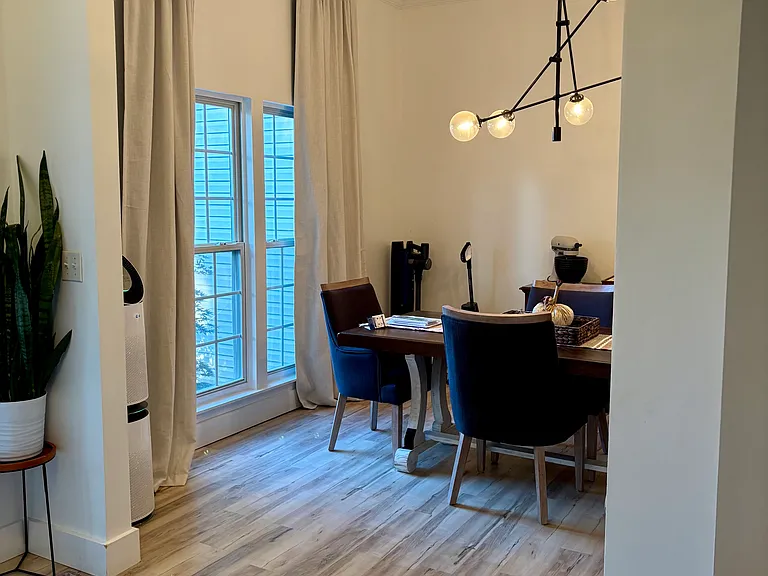 4 W Glohaven Pl — Photo 2
