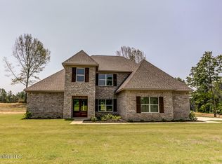 1100 Battle Rd, Byhalia, MS 38611