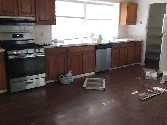 2nd image of 32A Ball Hill Dr