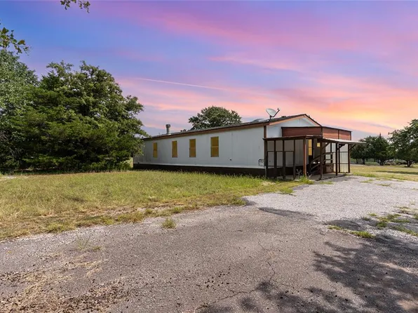 9655 Forest Hills Dr, Harrah, OK 73045