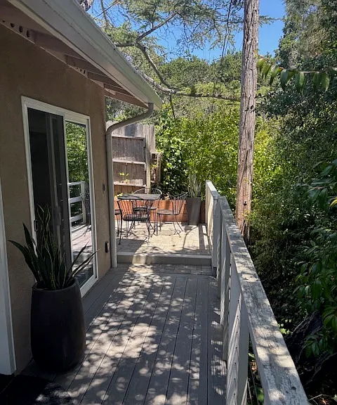 368 Highland Dr — Photo 1