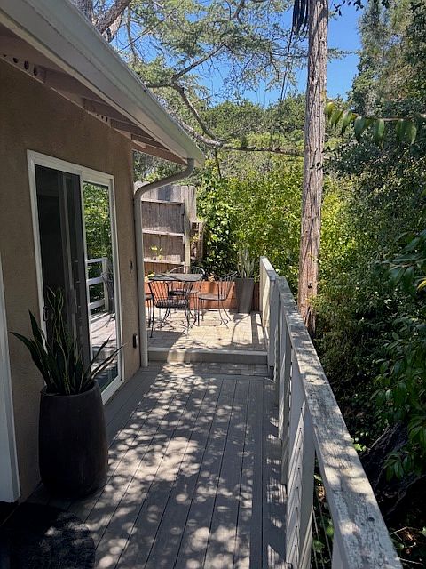 1st image of 368 Highland Dr