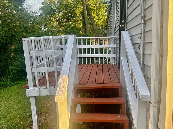 3rd image of 5011 Brooklyn Ave