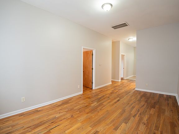 4th image of 5347 S Racine Ave