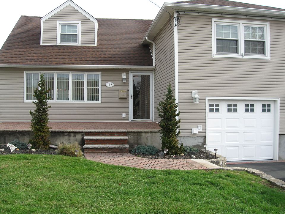 1st image of 198 Jefferson Ave