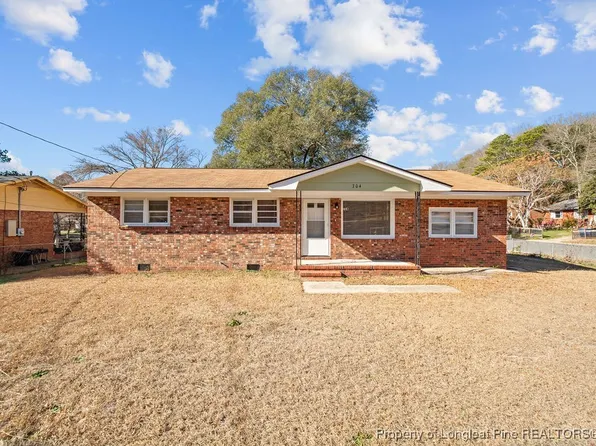 704 Dwain Dr, Fayetteville, NC 28305