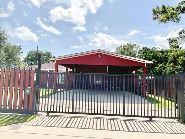 616 Kansas St, Pasadena, TX 77506