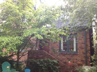 6550 19th Ave NE, Seattle, WA 98115