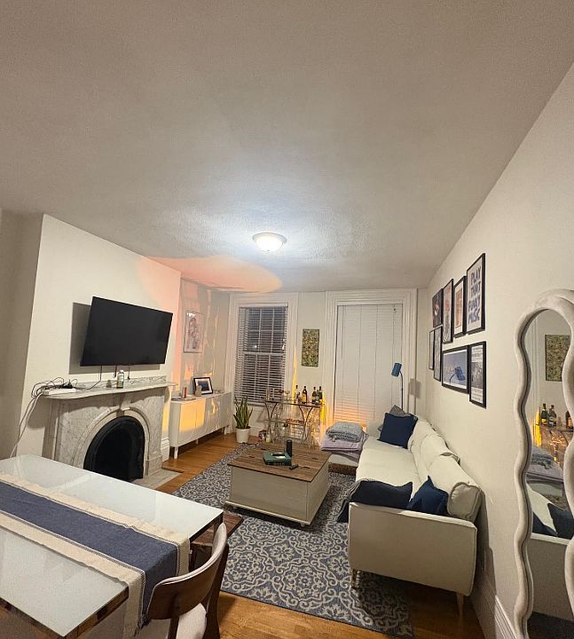 1st image of 62 W Cedar St #3B
