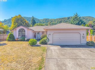 3305 Park Dr, Columbia City, OR