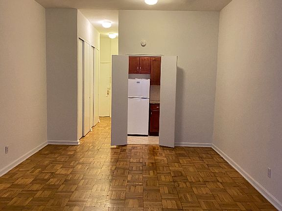3rd image of 1380 1st Ave APT 1B