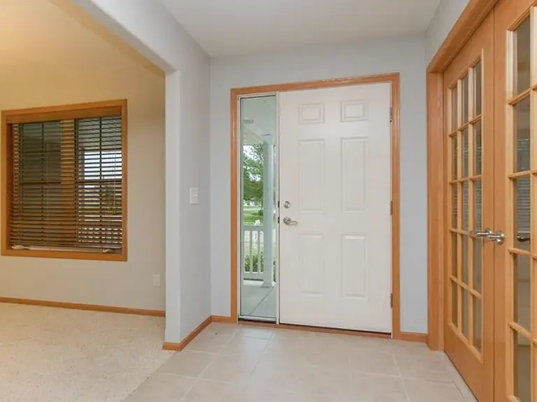 7329 Walden Rd NE — Photo 17
