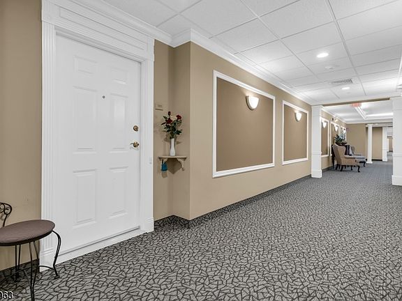 2nd image of 1303 Conrad Way BLDG 1000B #1303