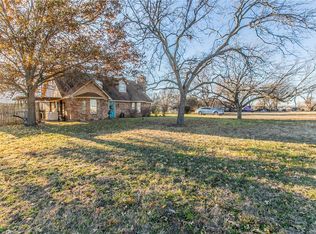 275 Rabbit Run, Woodway, TX 76712