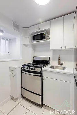 Rented by Mirador Real Estate | media 7