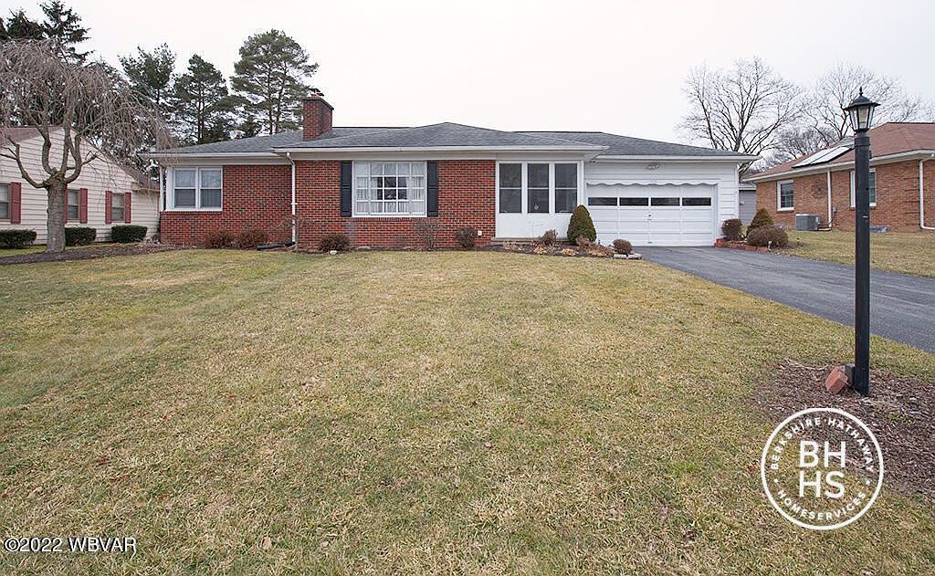 1435 Lafayette Pkwy, Williamsport, PA 17701 Zillow