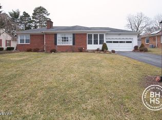 1435 Lafayette Pkwy, Williamsport, PA 17701