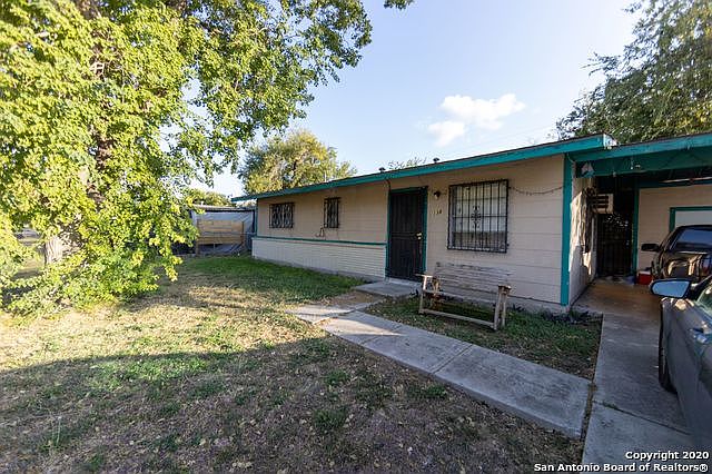 1st image of 138 Lelani St