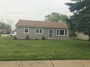 8331 Menard Ave, Burbank, IL