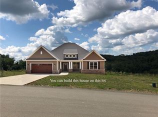 4007 Shenandoah Dr, Jefferson Hills, PA