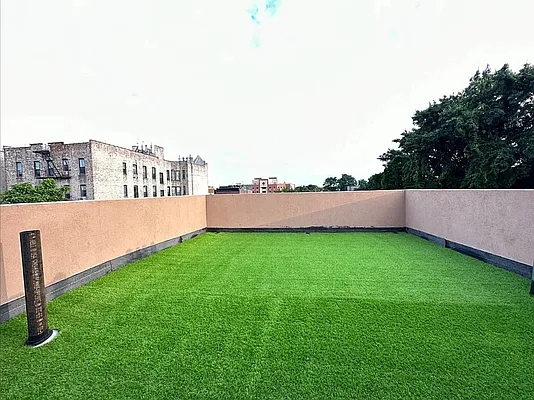 Rented by Dream Space Realty | media 4