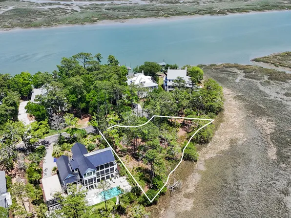 6 Anchorage Way, Beaufort, SC 29902