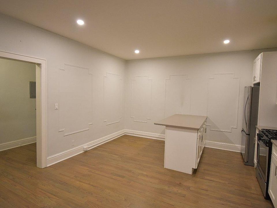 20 W Holly St Cranford NJ Zillow