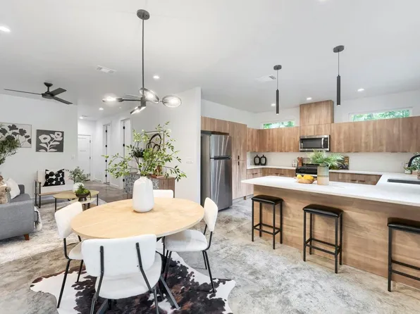 4805 Sara Dr #A, Austin, TX 78721