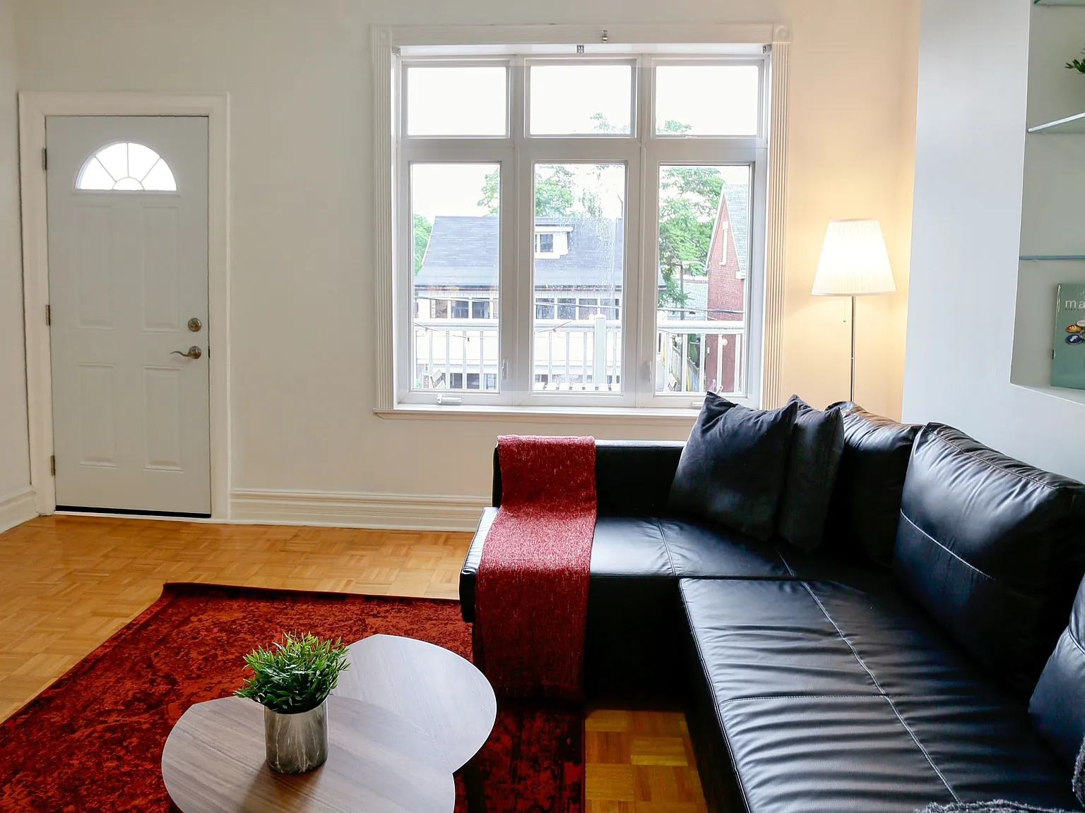 4 bed, $3,950 — Photo 3