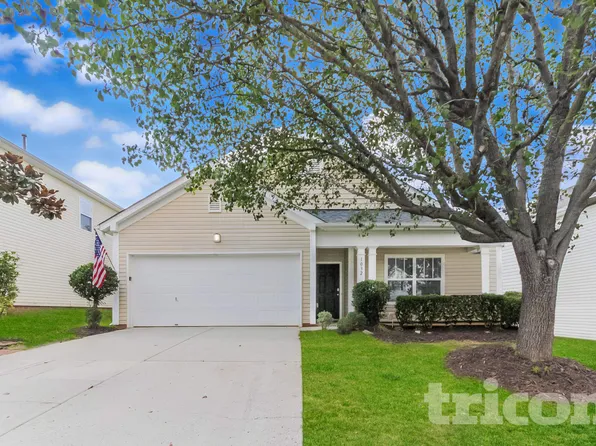1032 Garrison Rd, Charlotte, NC 28262