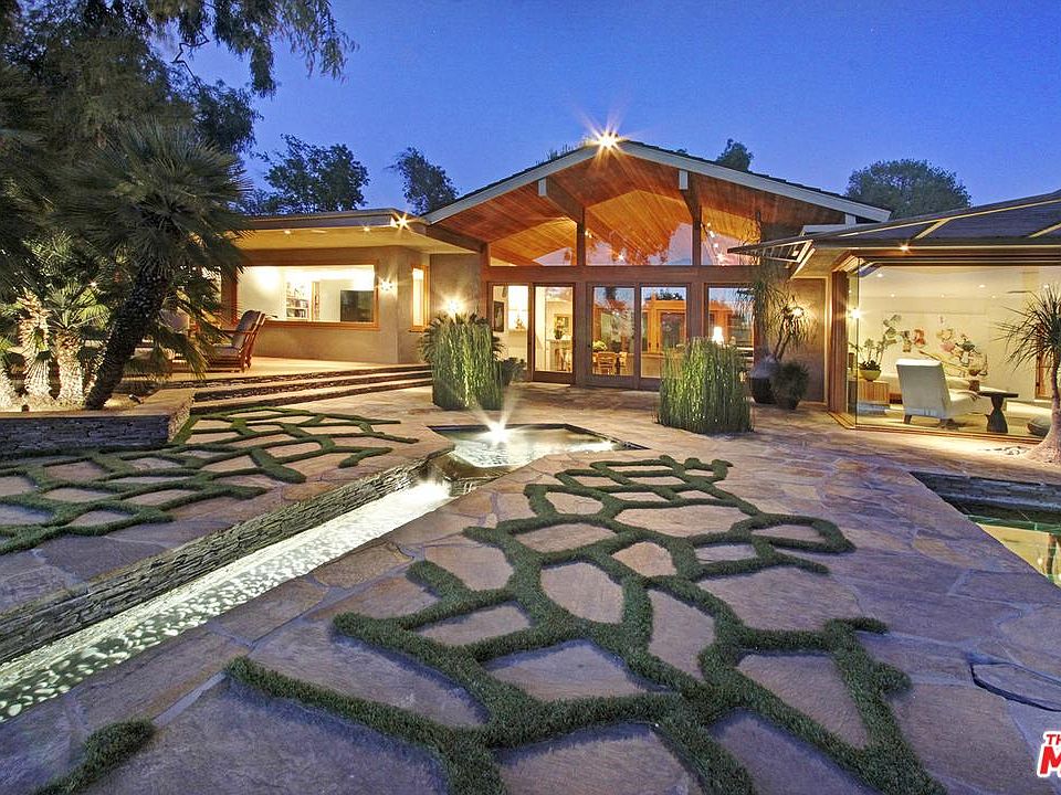 1st image of 4305 Clear Valley Dr