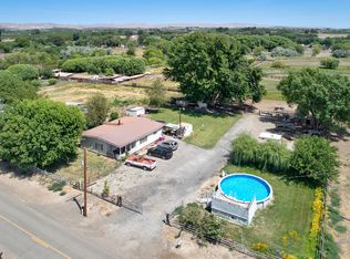 1051 Buena Loop Rd, Zillah, WA 98953