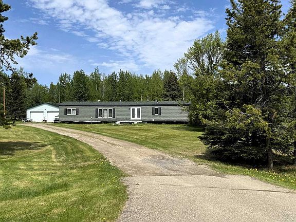 3rd image of 53407 Range Rd #155-10