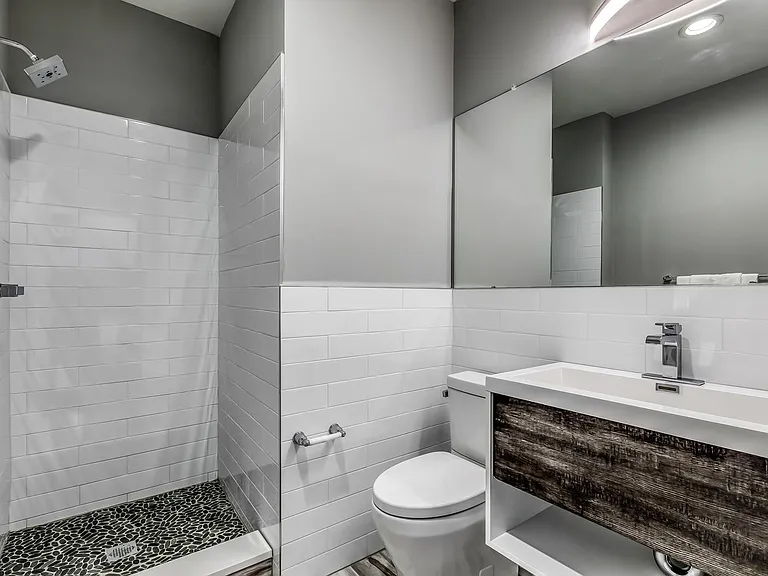 1519 S 17th St #306 — Photo 9