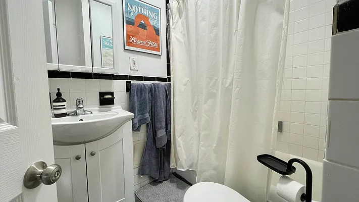 Rented by Strivers Management Group Corp (Brokerage) | media 9