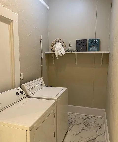 525 W Home Ave #A — Photo 10